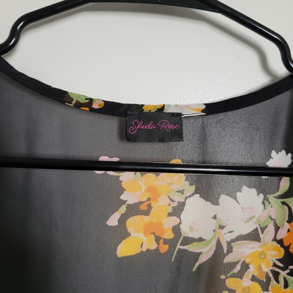 Yellow Floral Kimono - Picture 2 of 4